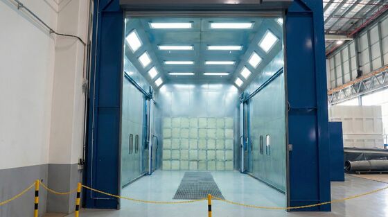 CoatTech Anti-Corrosion Spray Booth For Waterborne Coatings Rust-Proof Galvanized Design For High-Humidity Painting